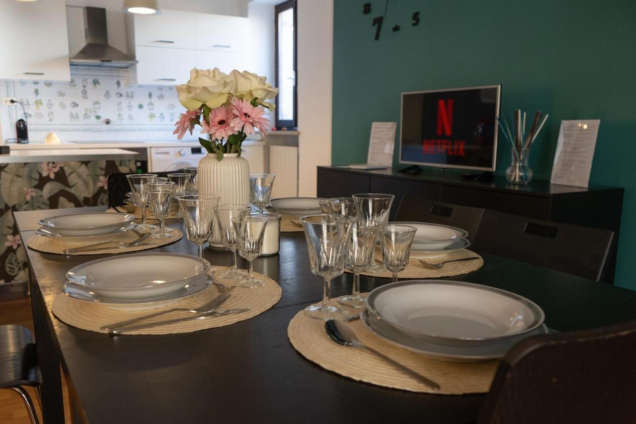 Centro Storico-Dimora Con Terrazza- Wi-Fi E Ac Apartment Asti Bagian luar foto
